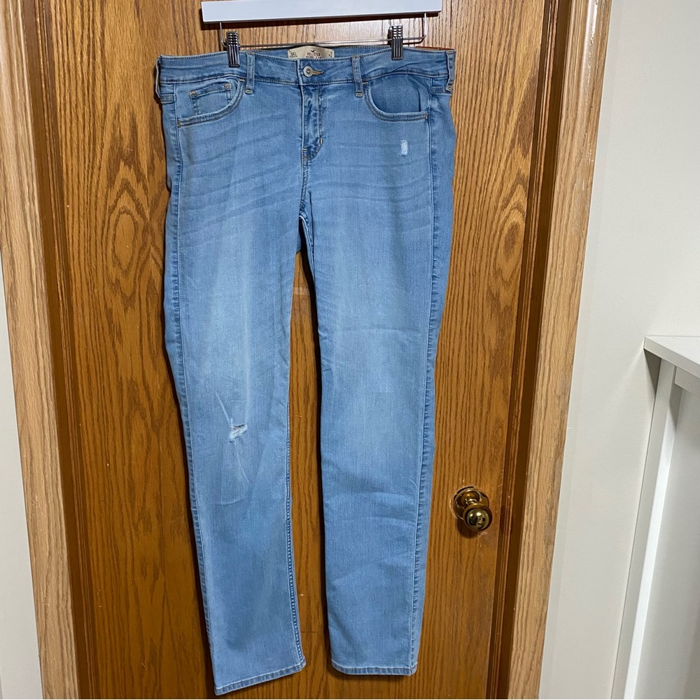 Women’s skinny jeans